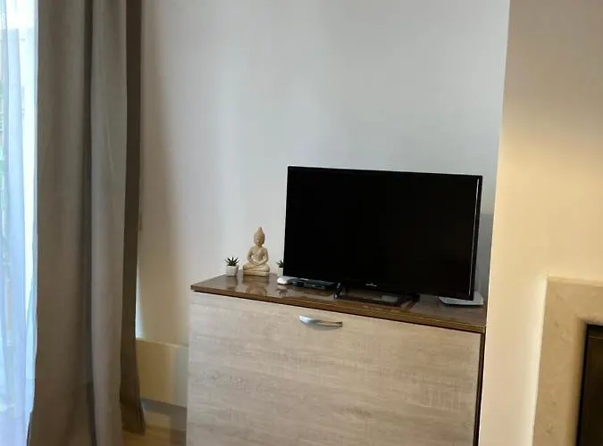 Apartment Mirabell - Amazing View & Fireplace Bansko